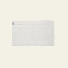 Load image into Gallery viewer, Ultraplush Skid-Resistant Bath Mat