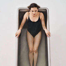 Load image into Gallery viewer, Icetubs IceBath Thermowood And Stainless Steel Cold Therapy Immersion Bath (SAK94720)